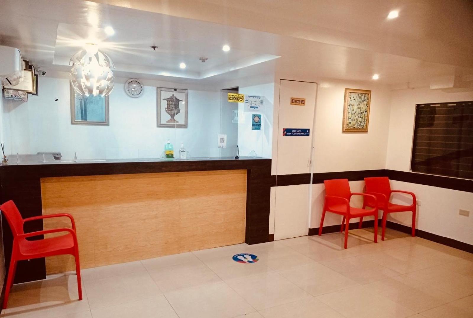 Oyo 888 City Stay Inns Fortview Bgc Pasig City Dış mekan fotoğraf