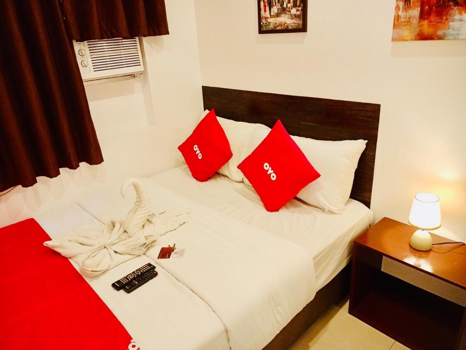 Oyo 888 City Stay Inns Fortview Bgc Pasig City Dış mekan fotoğraf